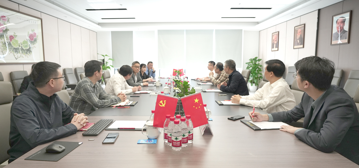 漳州城投集团党委书记、董事长曾凡沛一行到访沃佑达科技集团考察交流