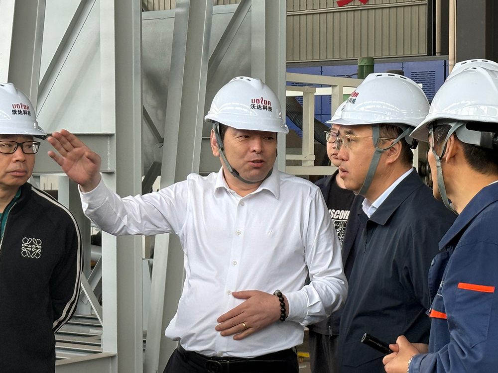 沃佑达科技集团董事长张会强现场讲解